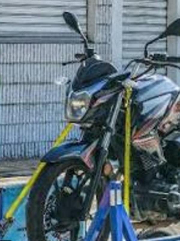 MOTO - GRUA 3
